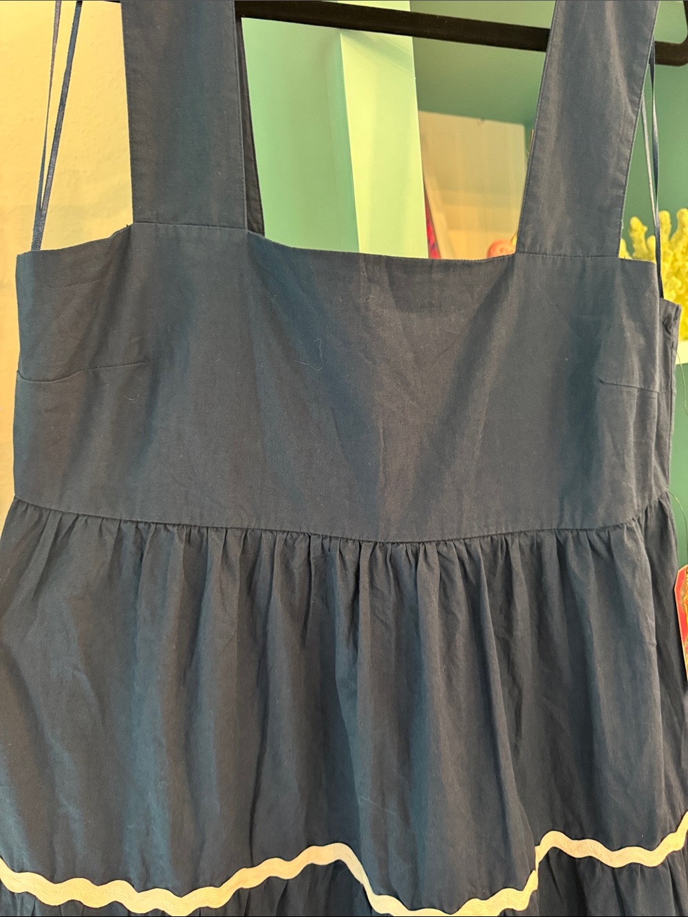 Nicoles Closer Ladies Navy Tiered Sundress with White Trim Large NWT - Picture 8 of 8